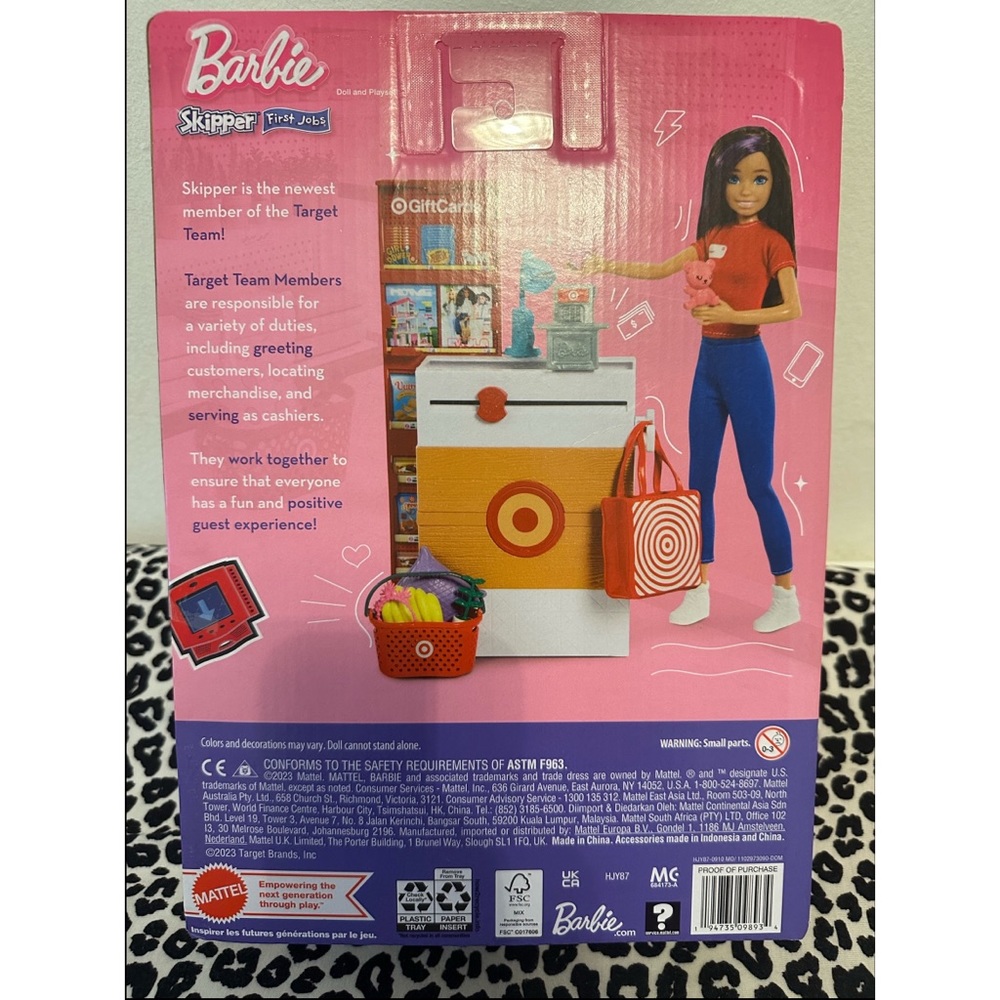 Target Barbie - Skipper’s First Job - Picture 2 of 2